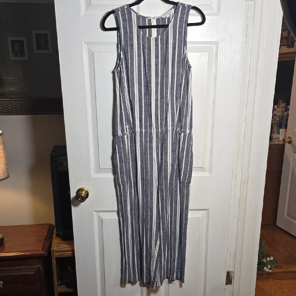 Vince Camuto M Medium Navy and White Striped Sleeveless Jumpsuit